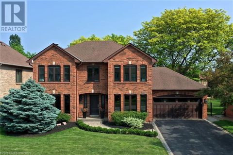 1036 MASTERS Green Oakville ON L6M2N7