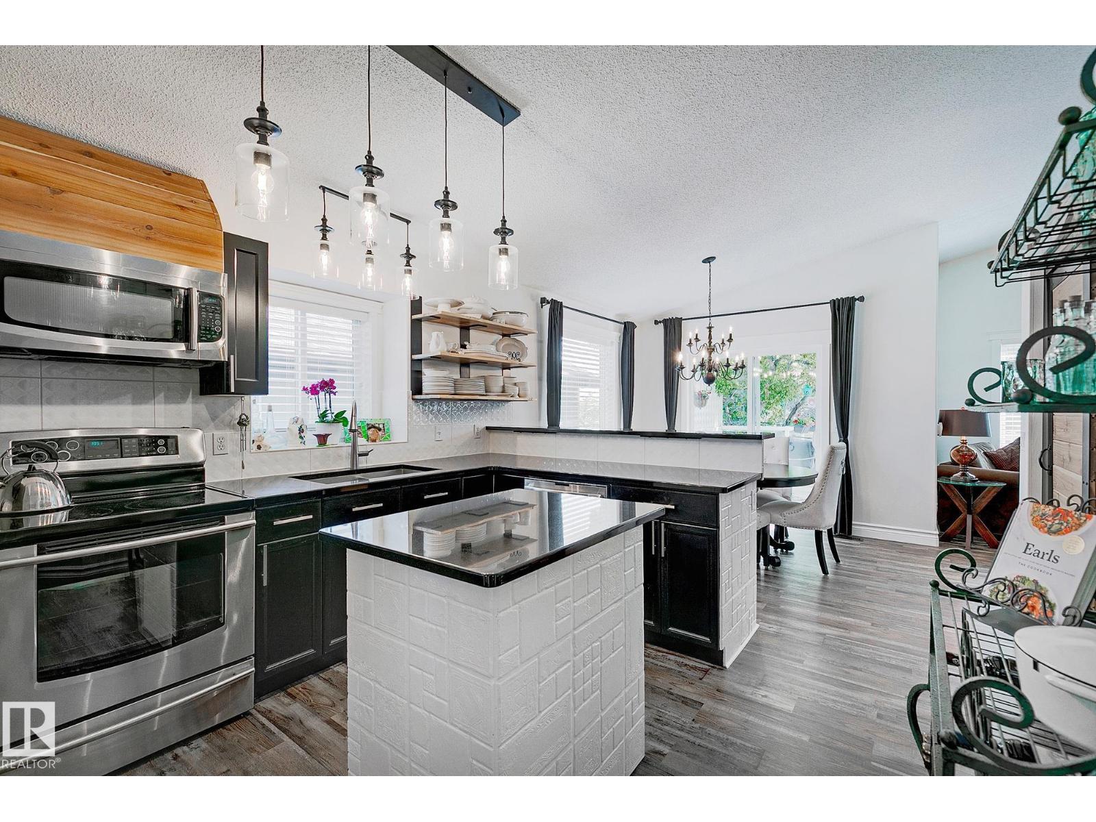 15003 128 ST NW