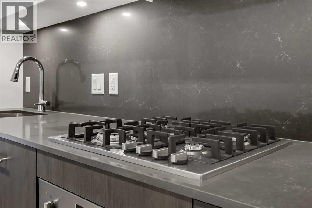 207, 730 2 Avenue SW