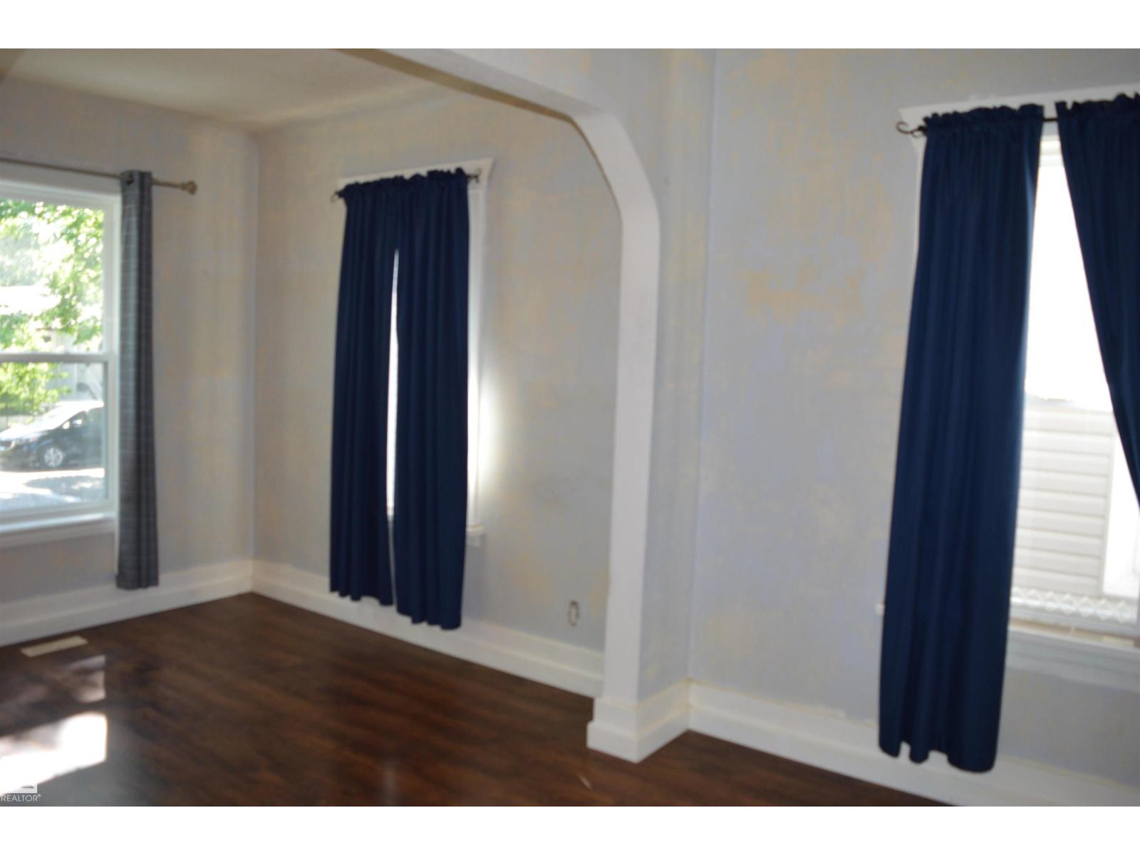 11920 78 ST NW