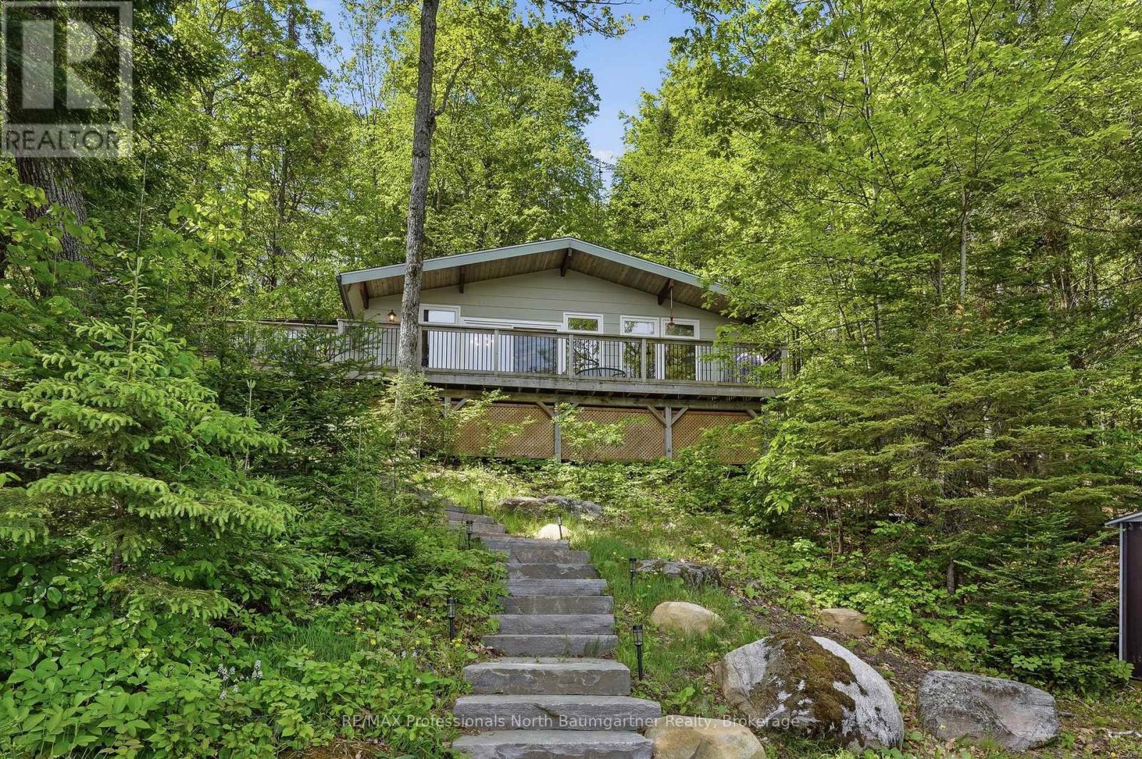 1021 COLONIZATION TRAIL