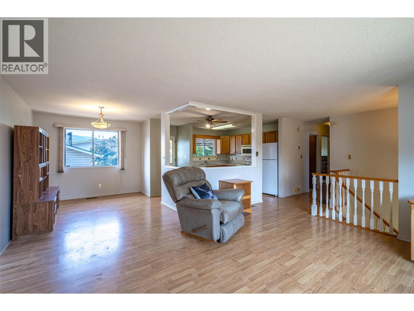 4402 16 Avenue Lot# 7