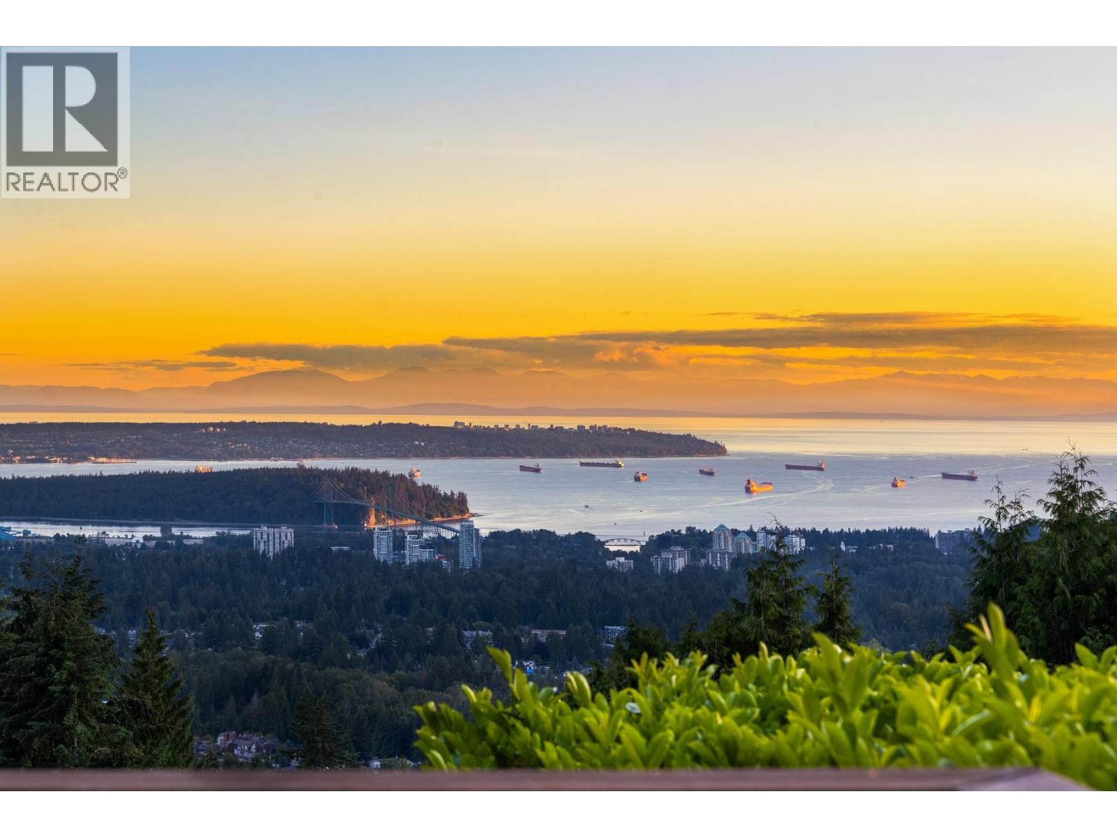 187 RONDOVAL CRESCENT