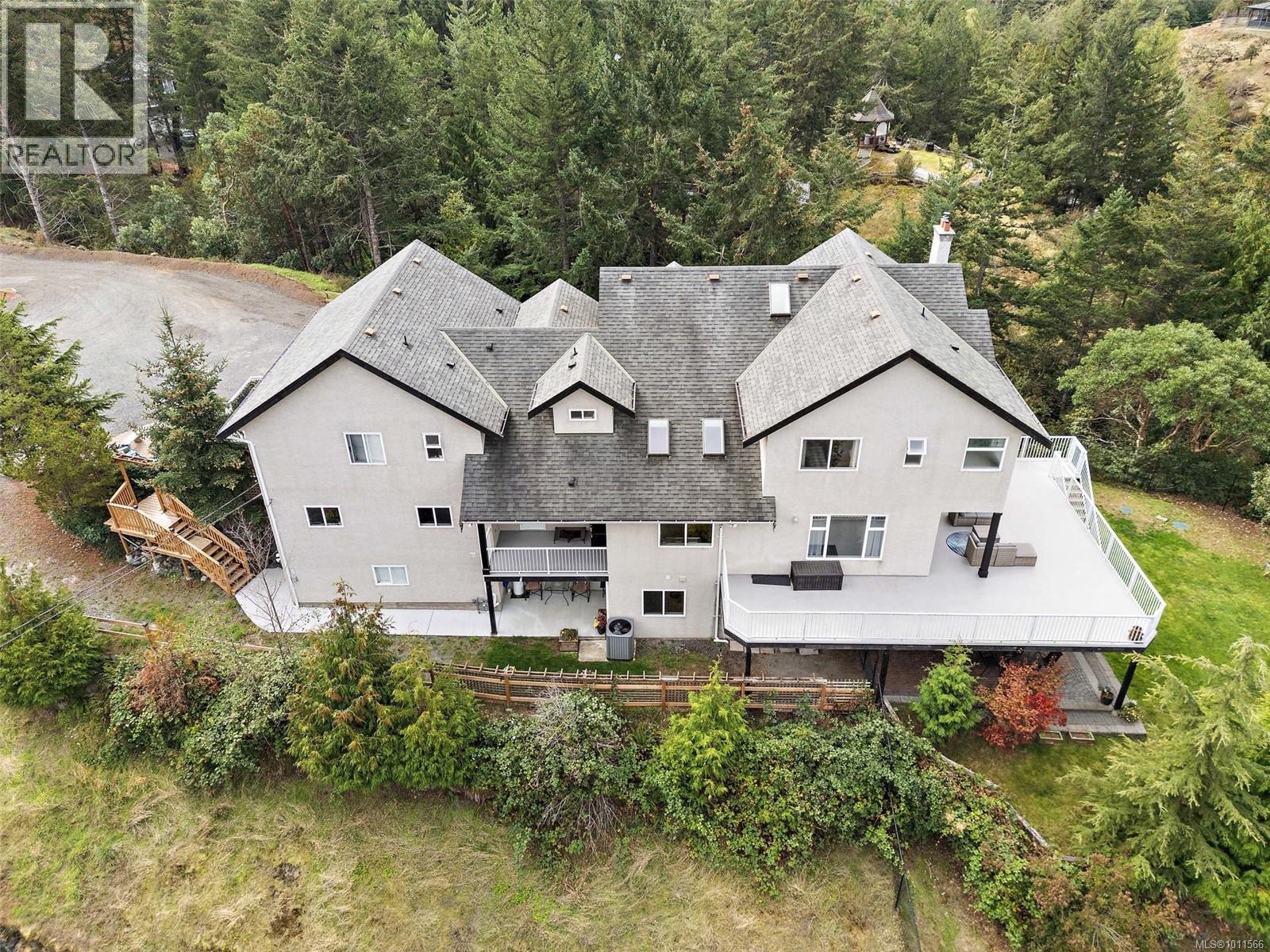 3965 Hi-Mount Dr