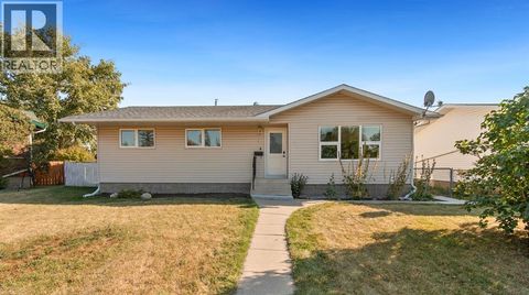 21 Pearson Place Carstairs AB T0M0N0