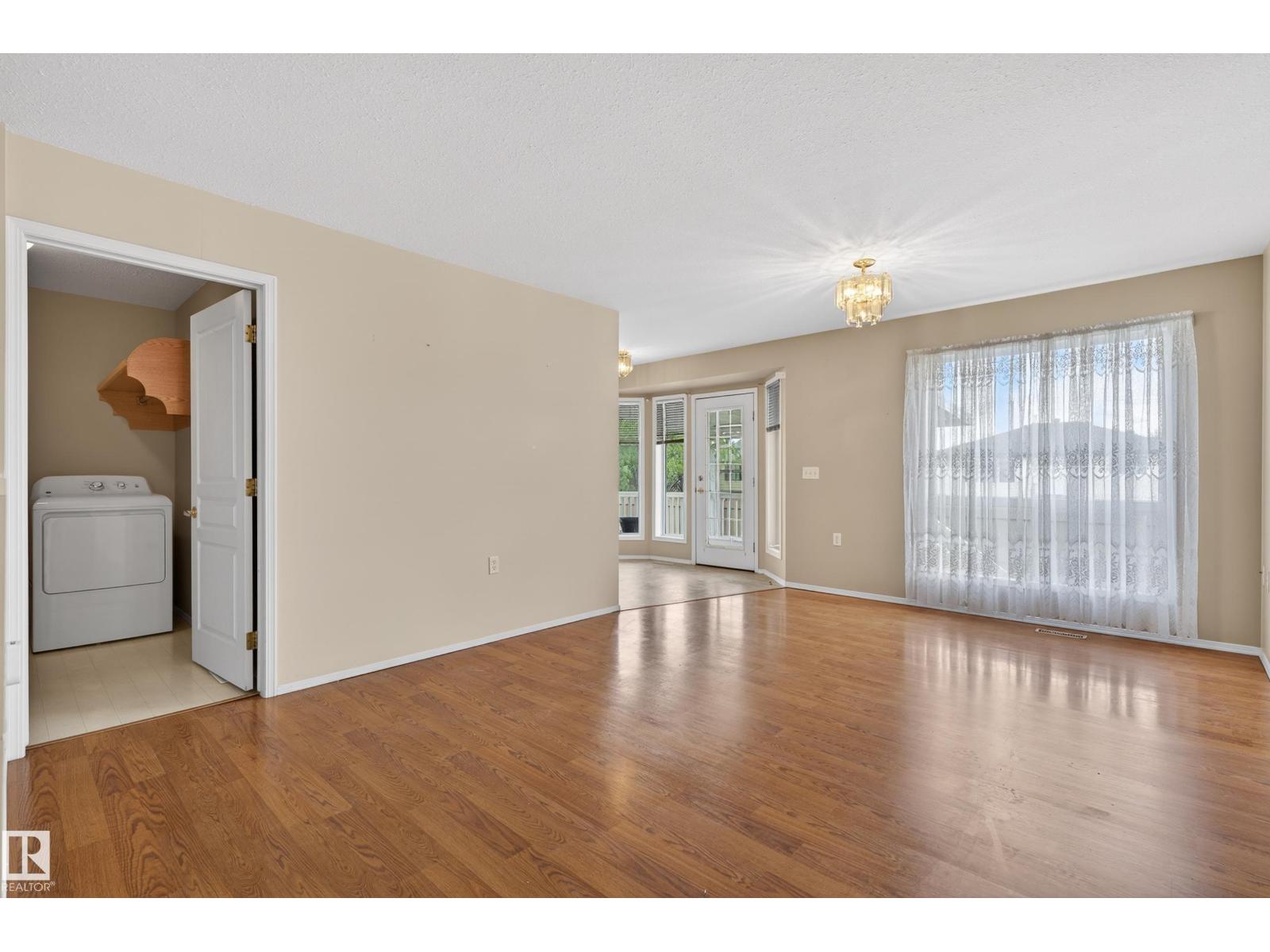 #118 13320 124 ST NW NW
