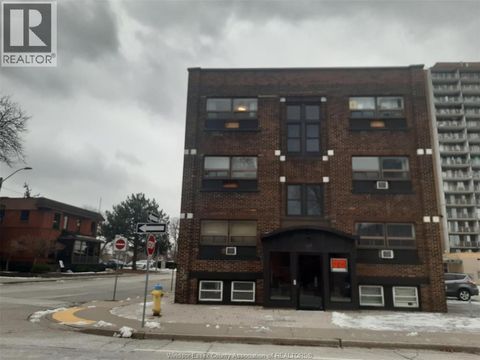 147 JANETTE AVENUE Windsor ON N9A4Y7