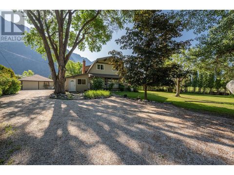 371 HOLLYWOOD Crescent Lillooet BC V0K1P0
