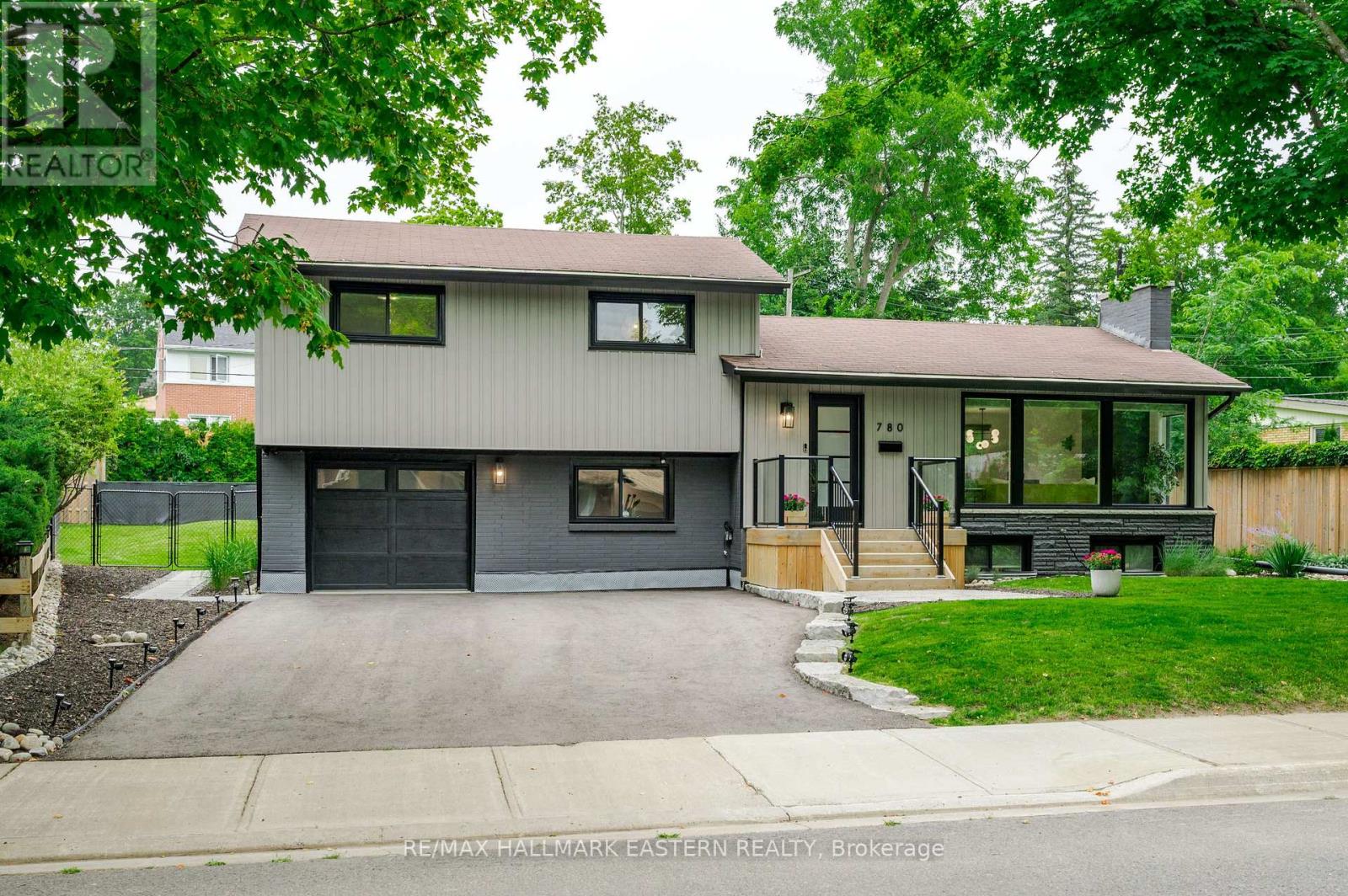 780 HOPKINS AVENUE