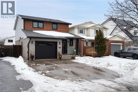 30 BUCHANAN Crescent Thorold ON L2V4M5