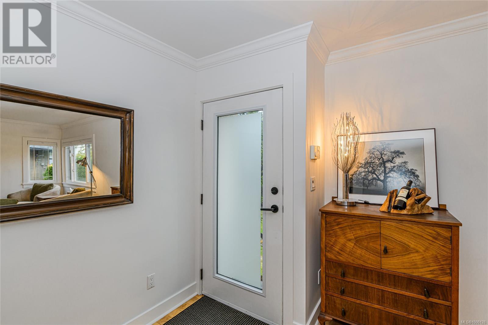 870 Pendene Pl