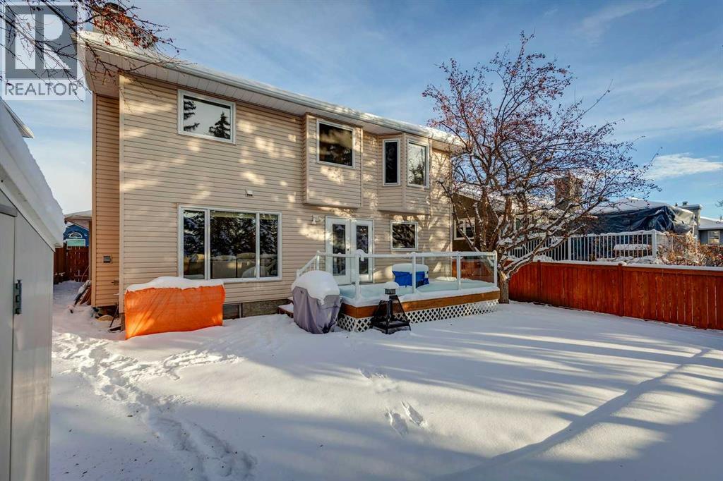 132 Straddock Crescent SW