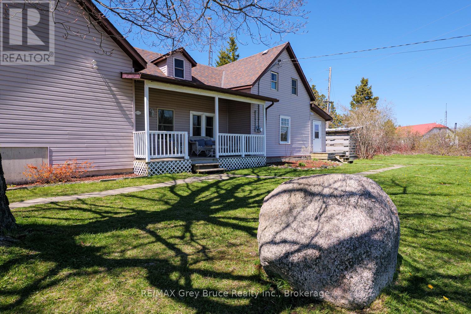 206 LINDSAY ROAD 30