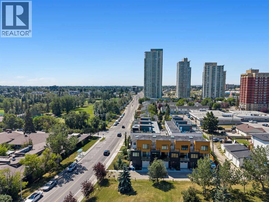 3, 3355 Spruce Drive SW