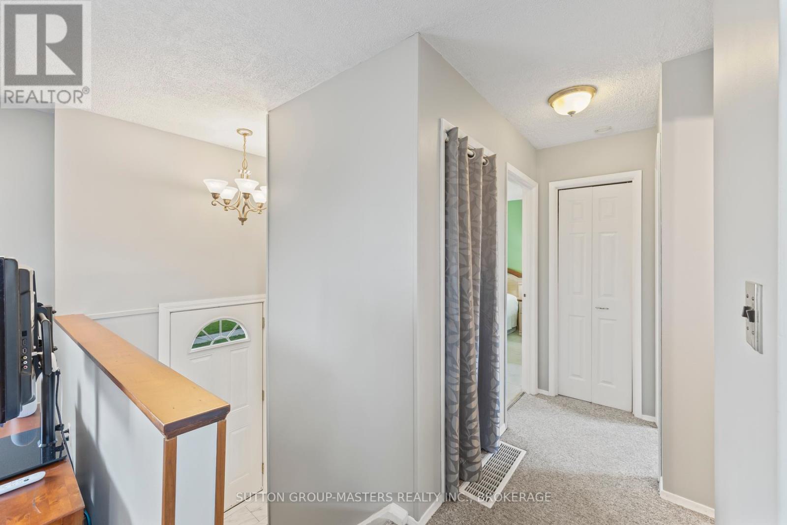 128 SHERWOOD AVENUE