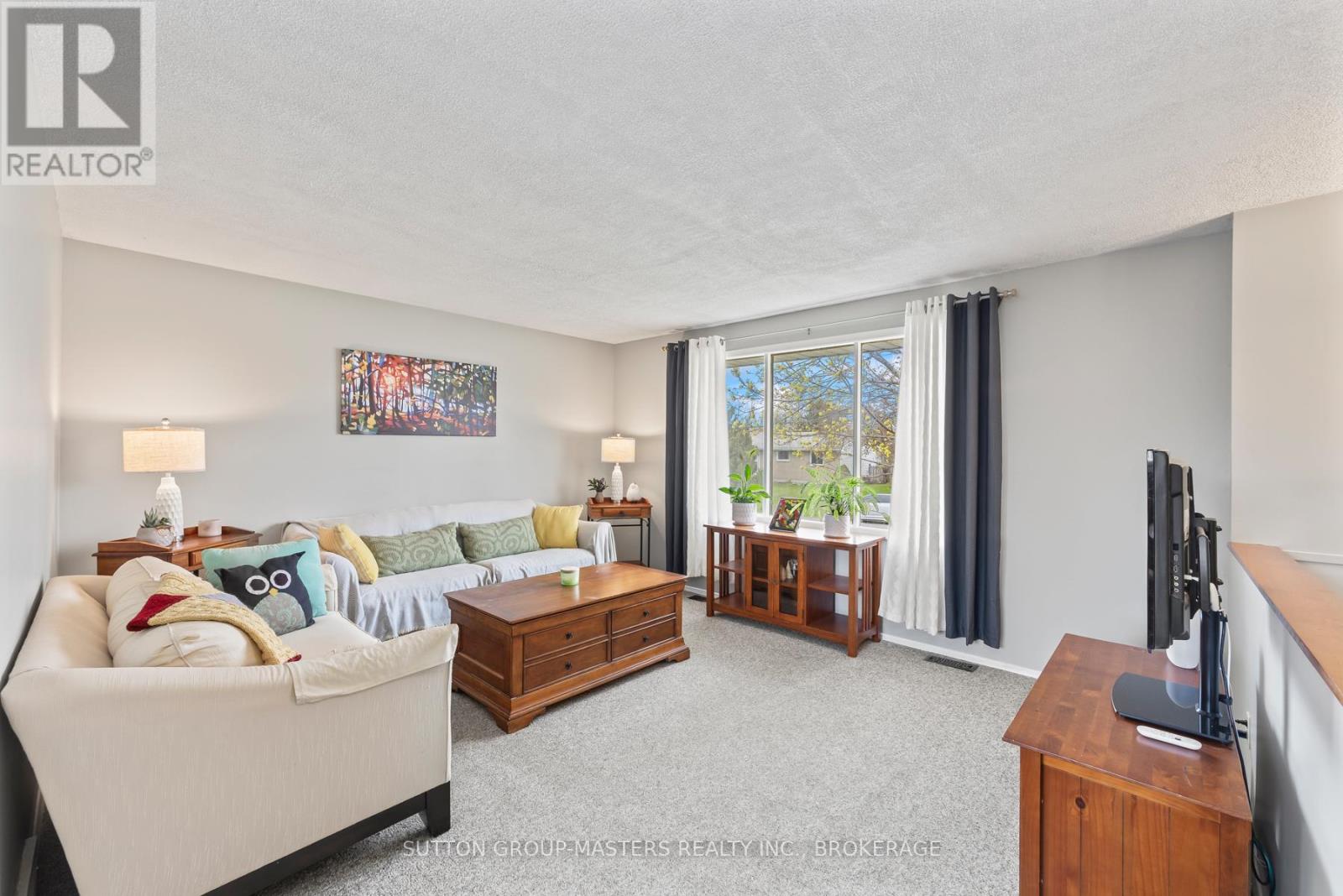 128 SHERWOOD AVENUE