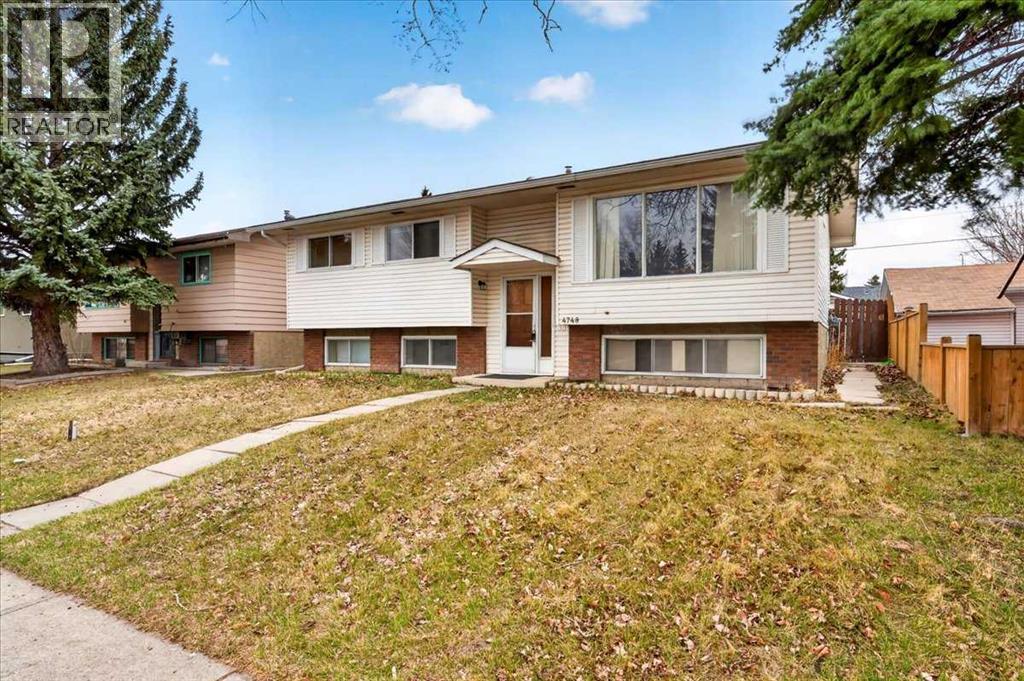 4748 Rundlehorn Drive NE