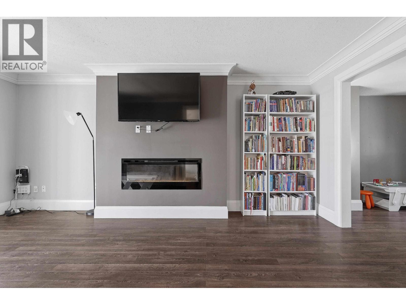 23423 SANDPIPER AVENUE