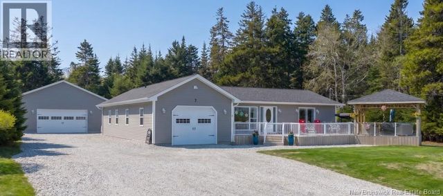 7 David Farm Road
