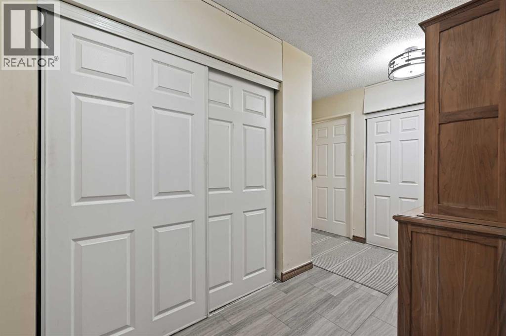 2A, 133 25 Avenue SW