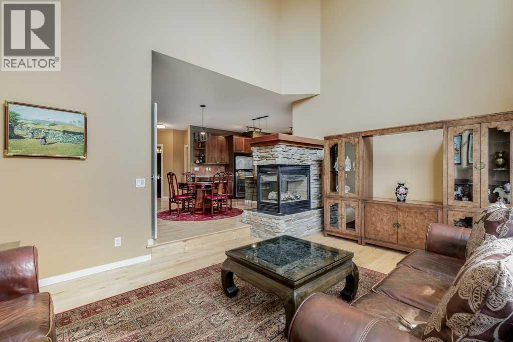 48 Chapala Square SE