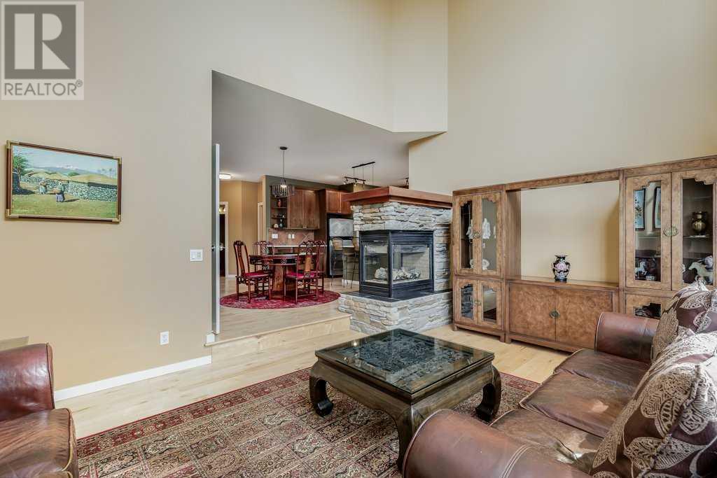 48 Chapala Square SE