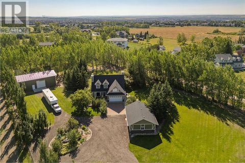 25 Farries Drive SE Airdrie AB T4A3H8