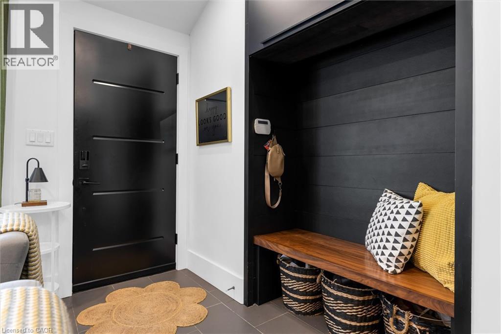 1267 THIRD ST LOUTH Street