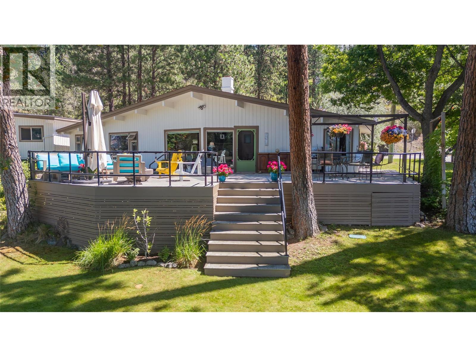 12110 Trewhitt Road W