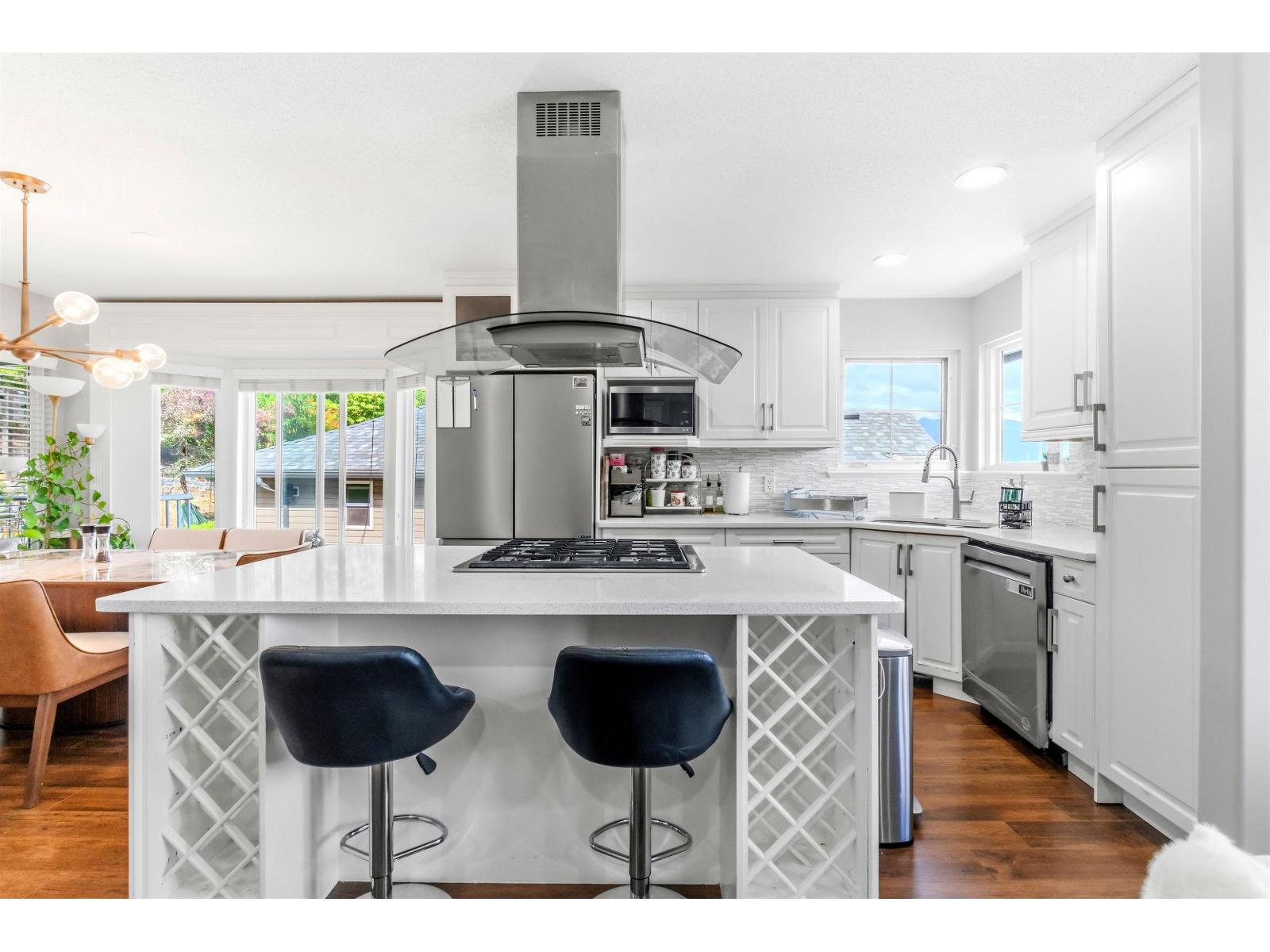 36021 SPYGLASS COURT