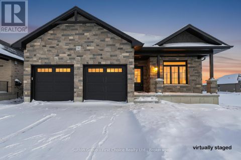 19 KASTNER STREET Stratford ON N5A6S6