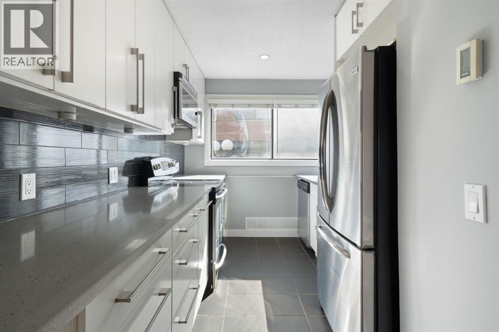 10, 2400 15 Street SW