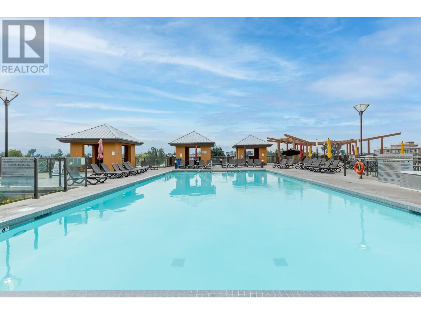 654 Cook Road Unit# 321