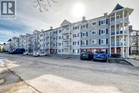 4410, 31 Country Village Manor NE Calgary AB T3K0T3