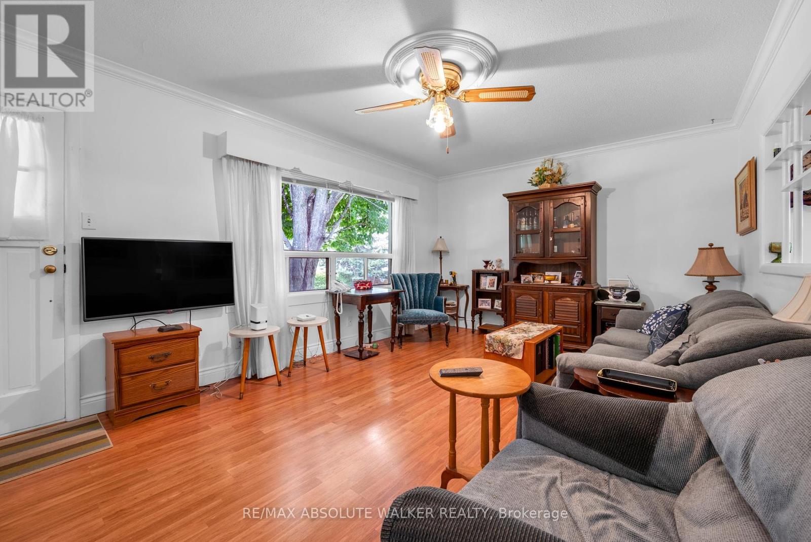 1121 CHOLETTE CRESCENT