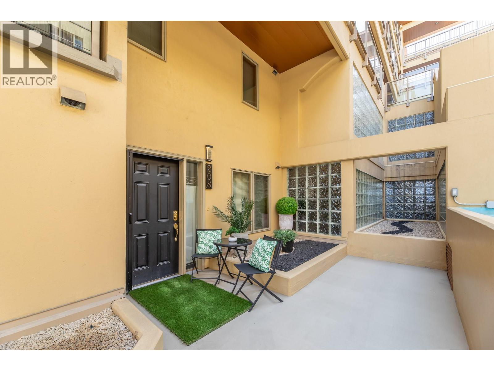 250 MARINA Way Unit# 208