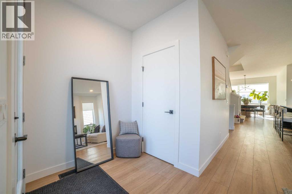 45 Treeline Avenue SW