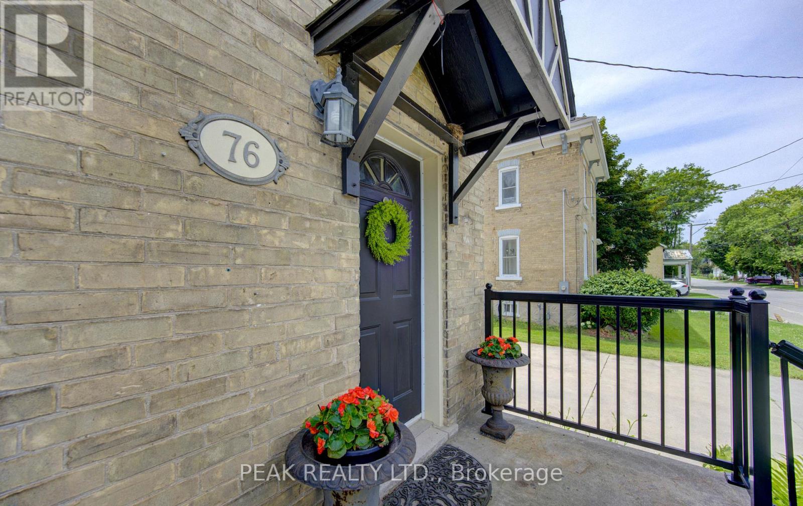 76 JACOB STREET E