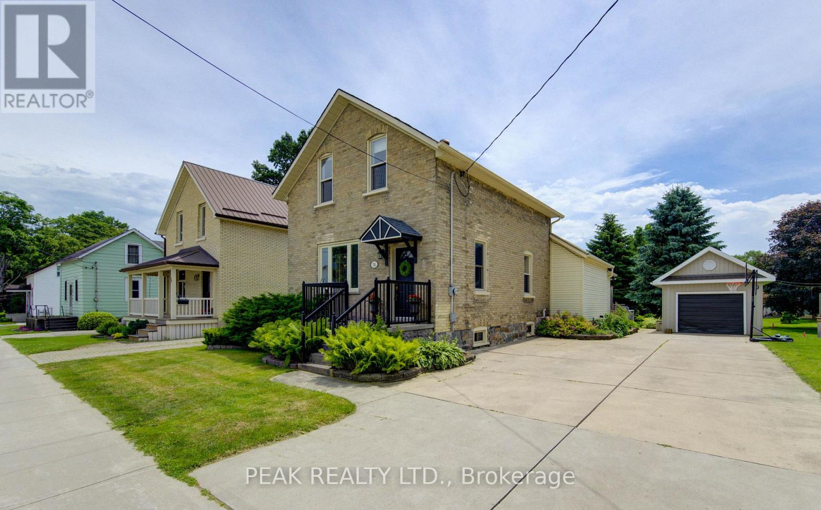 76 JACOB STREET E