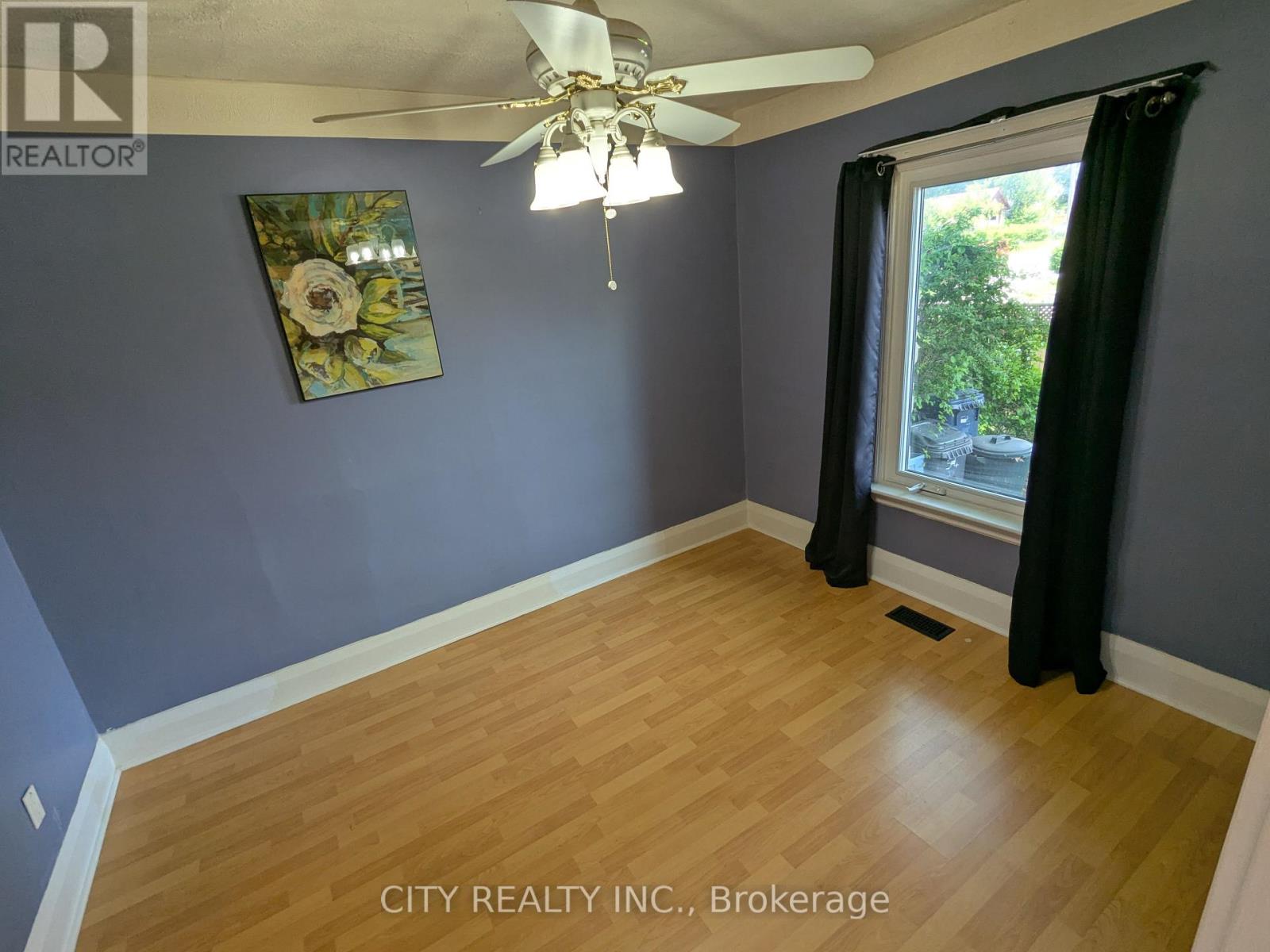 54 GRANDVILLE AVENUE