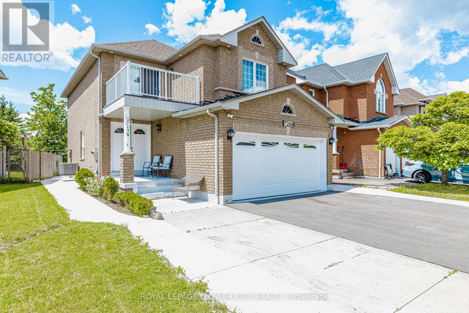 7268 VILLAGE WALK