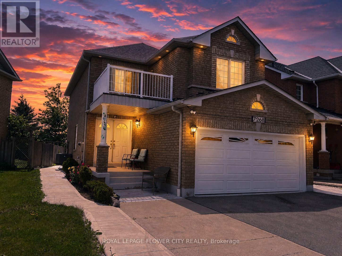 7268 VILLAGE WALK