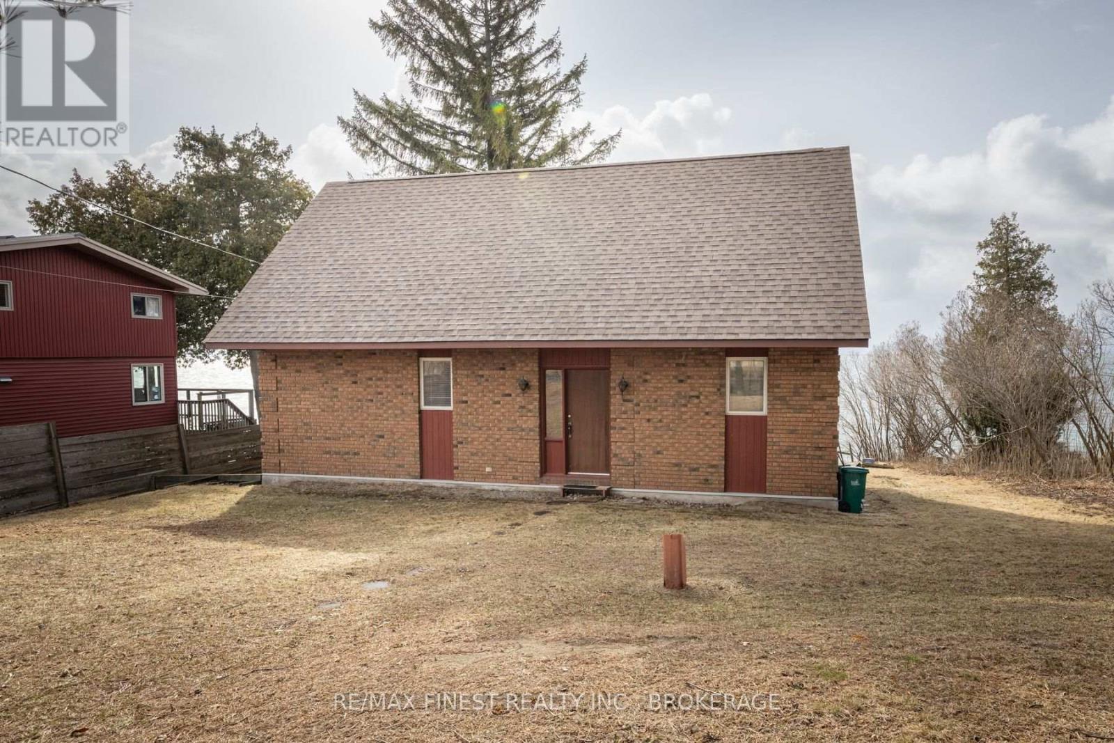 1141 FRONT ROAD