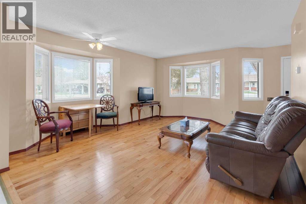 2831 Dovely Park SE