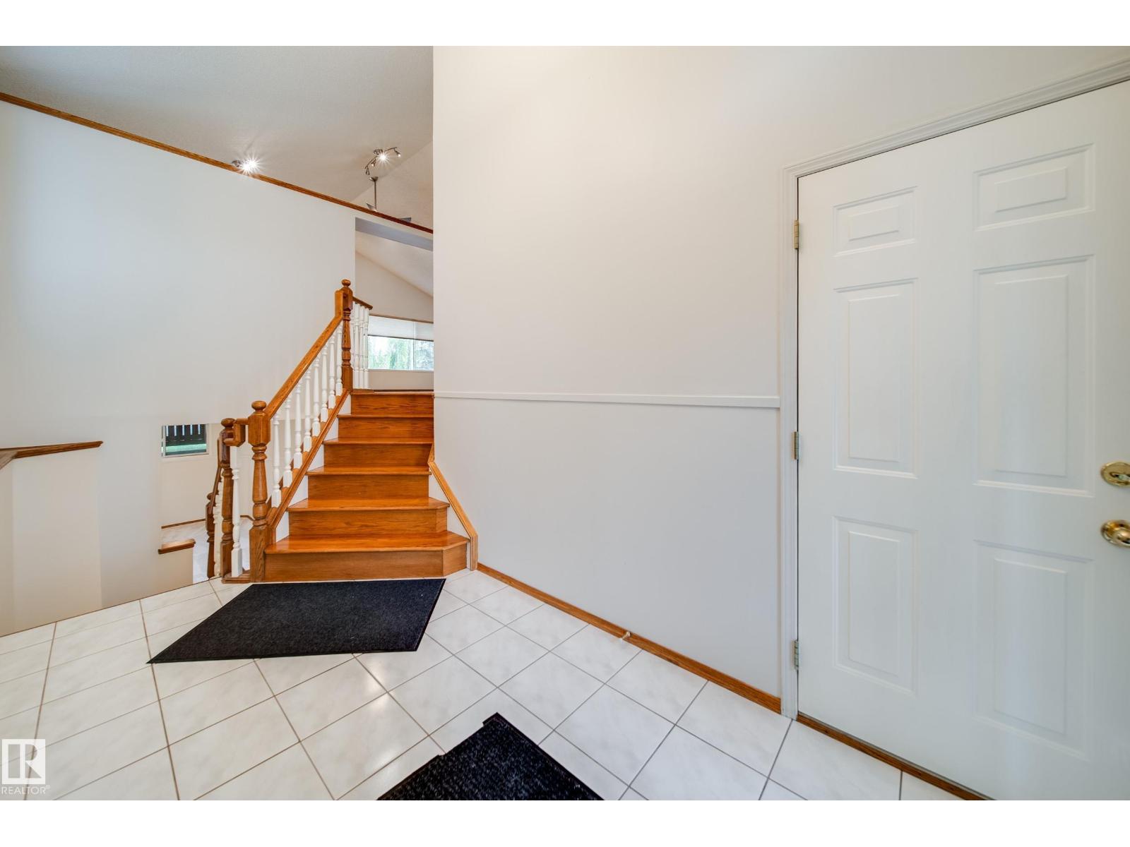 1130 116 ST NW