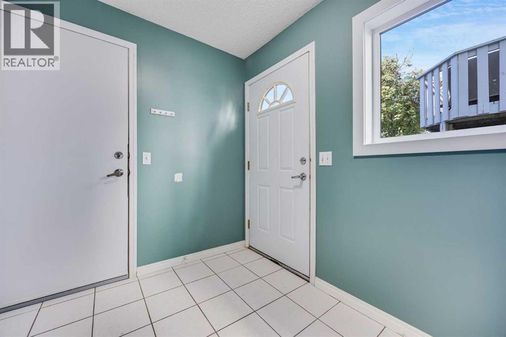 225 Killarney Glen Court SW
