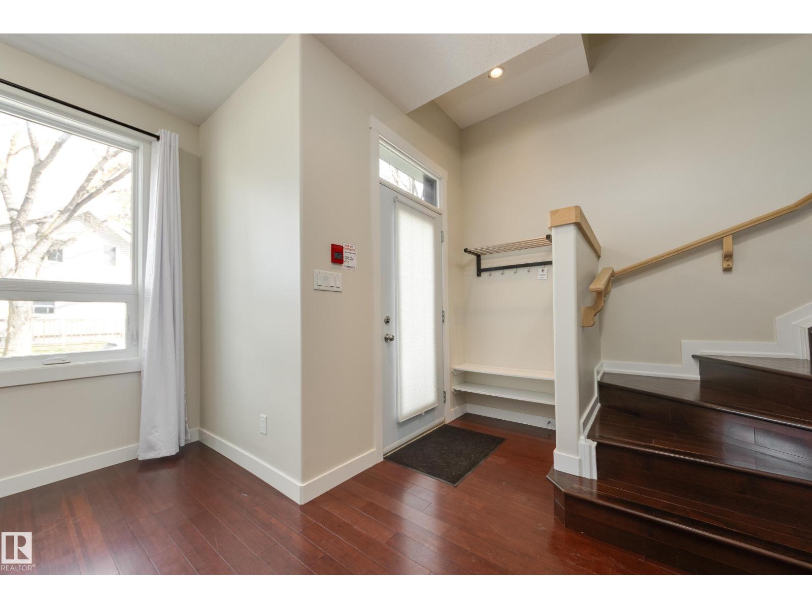 8308 108 ST NW