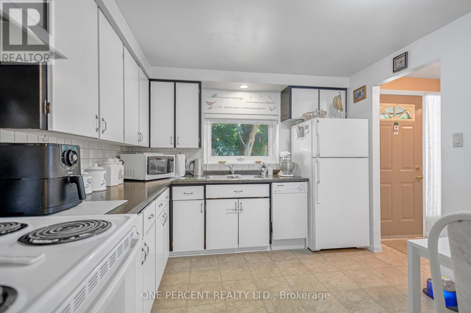 40 - 215 GLAMIS ROAD