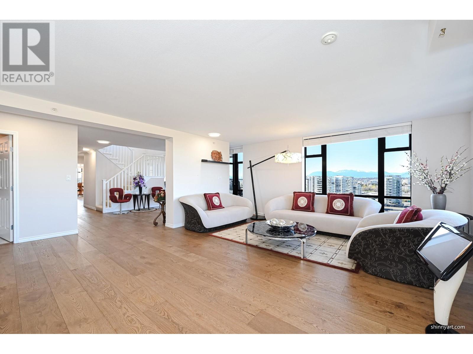 1702 5933 COONEY ROAD