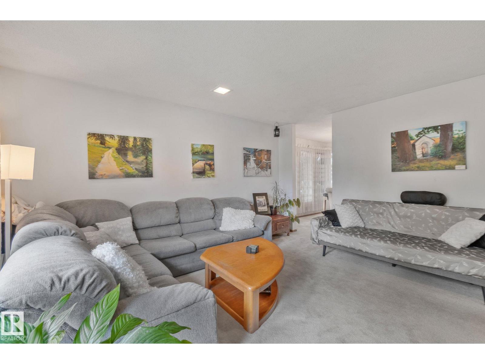 1865 104A ST NW